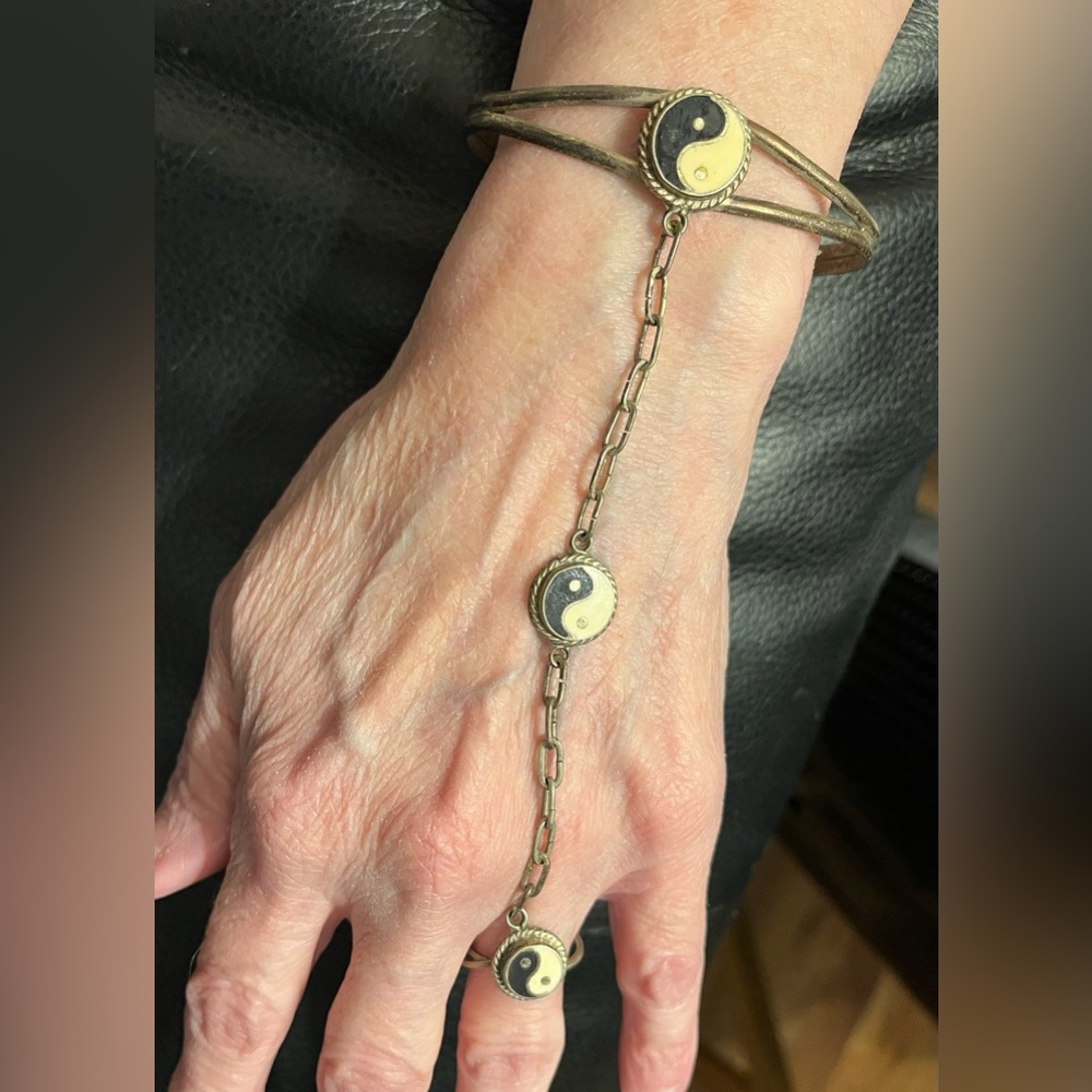 Yin Yang Charm Hand Chain Bracelet - Antique Gold Tone